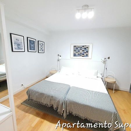 Navas I Apartment Пампона Екстериор снимка